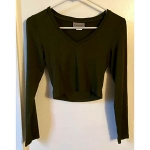 Dark green long sleeve v neck crop top